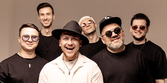 Вечеринка возле бассейна «Old money», кавер-группа Enway band
